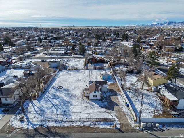 7015 W 3500 S, West Valley City, UT 84128