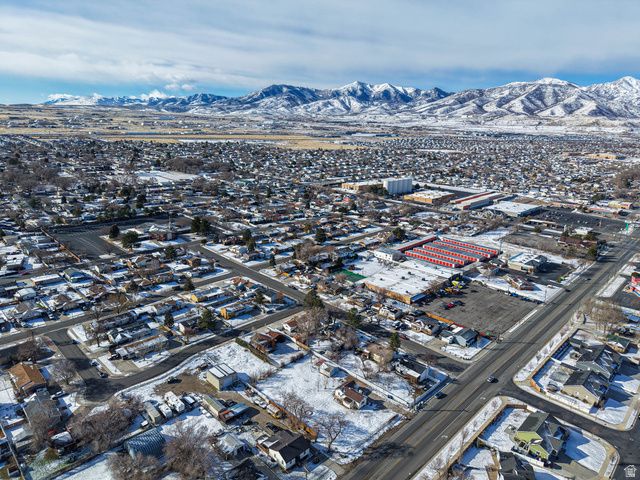7015 W 3500 S, West Valley City, UT 84128