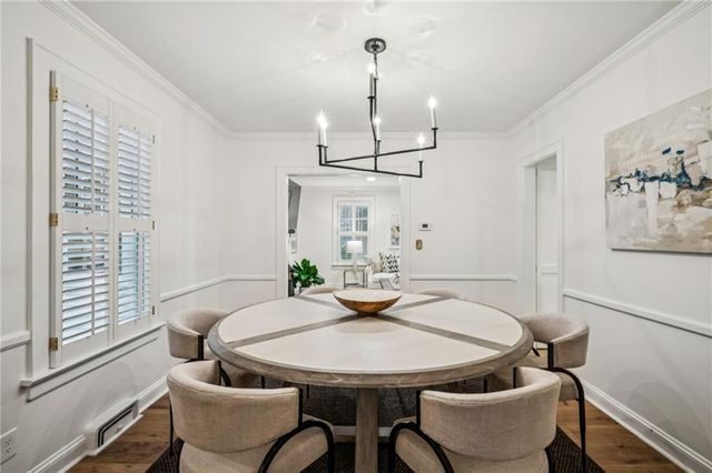 1892 Greystone Road NW, Atlanta, GA 30318