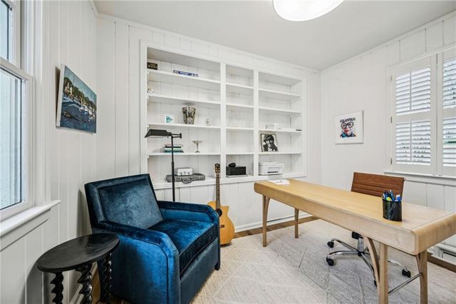 1892 Greystone Road NW, Atlanta, GA 30318