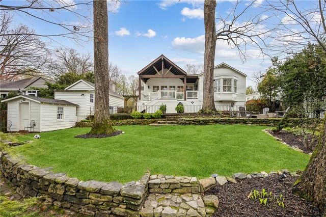 1892 Greystone Road NW, Atlanta, GA 30318