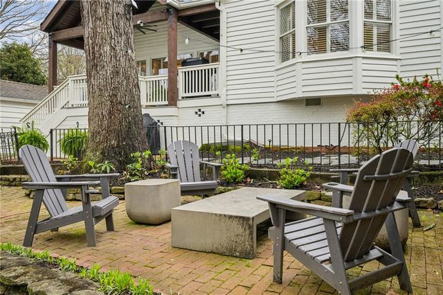 1892 Greystone Road NW, Atlanta, GA 30318