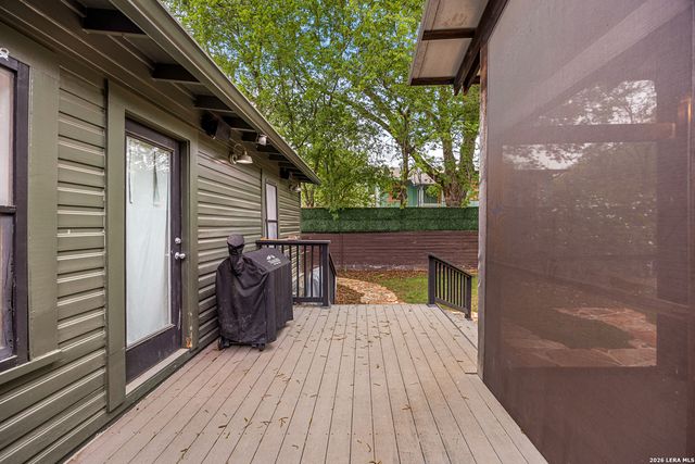 130 Delaware St, San Antonio, TX 78210