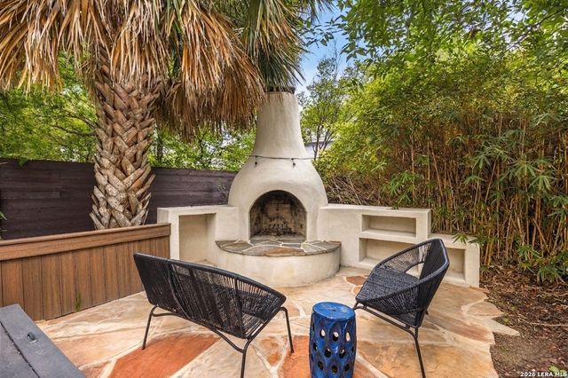 130 Delaware St, San Antonio, TX 78210