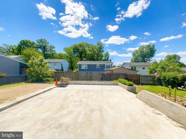 1510 WARREN AVE, Landover, MD 20785