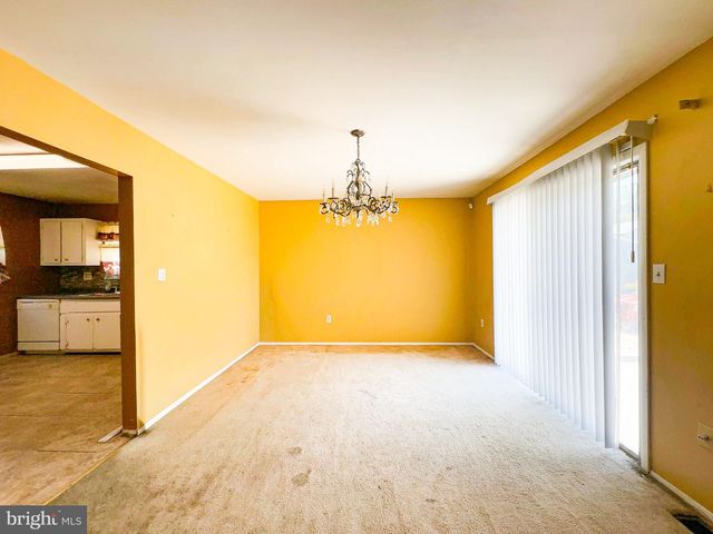 1510 WARREN AVE, Landover, MD 20785