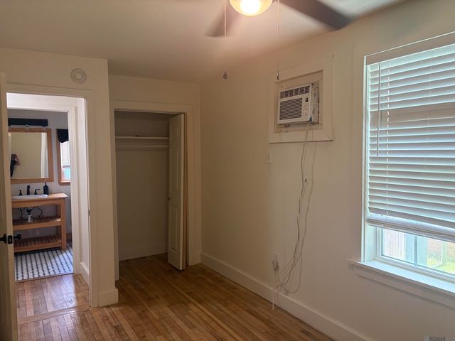202 Belleview Dr, Baton Rouge, LA 70806