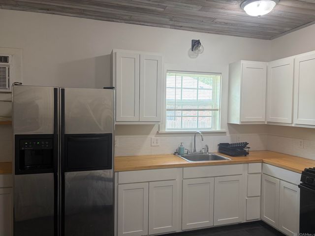 202 Belleview Dr, Baton Rouge, LA 70806