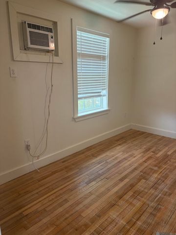 202 Belleview Dr, Baton Rouge, LA 70806