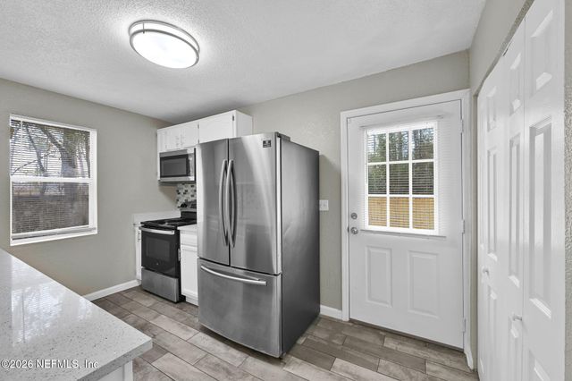 5302 TEQUESTA Court, Jacksonville, FL 32244