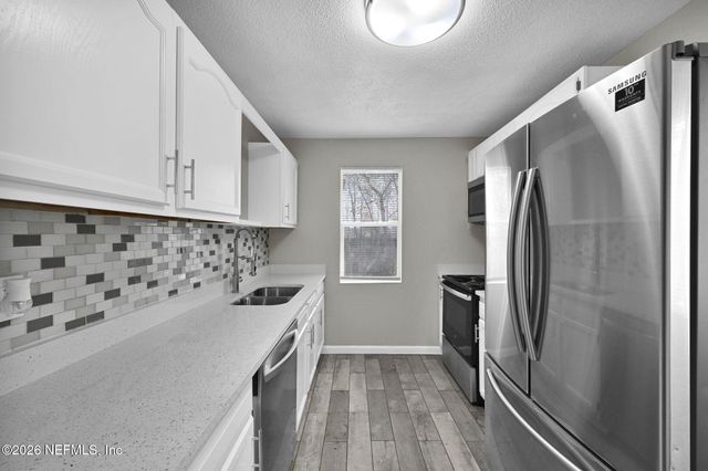 5302 TEQUESTA Court, Jacksonville, FL 32244