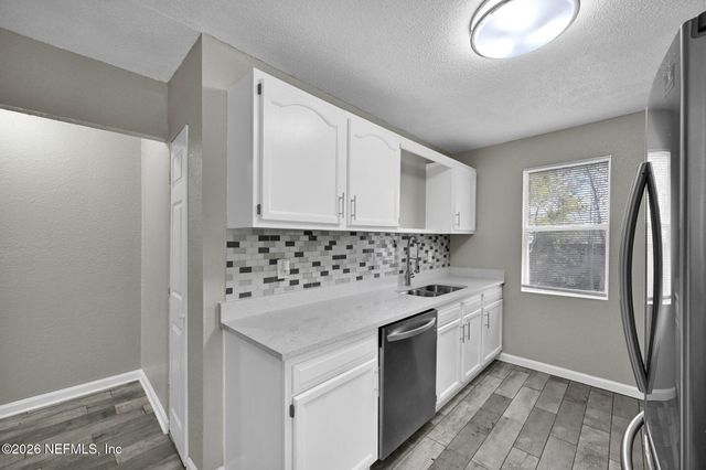 5302 TEQUESTA Court, Jacksonville, FL 32244