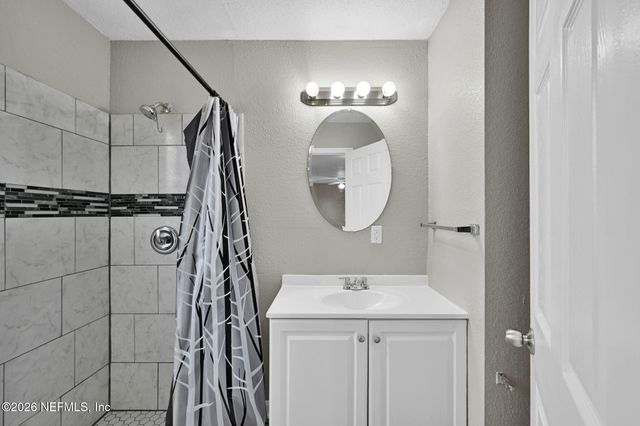 5302 TEQUESTA Court, Jacksonville, FL 32244