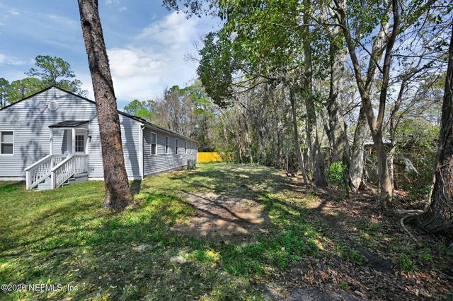 5302 TEQUESTA Court, Jacksonville, FL 32244