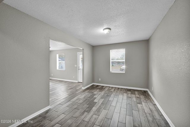 5302 TEQUESTA Court, Jacksonville, FL 32244