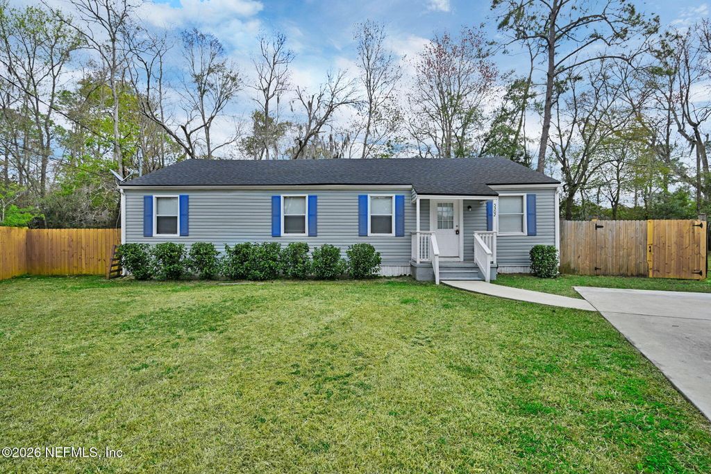 5302 TEQUESTA Court, Jacksonville, FL 32244