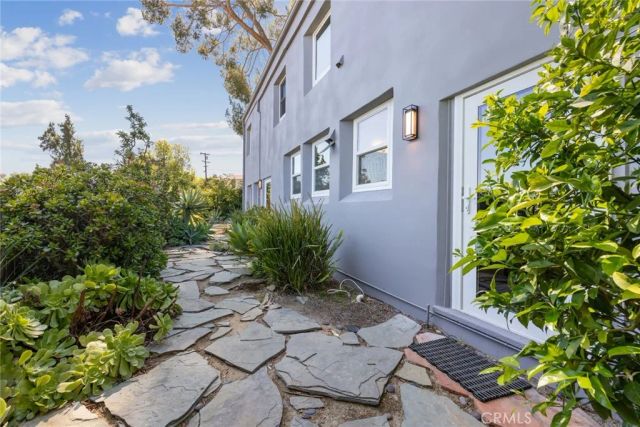 1620 Ina Drive, Glendale, CA 91206