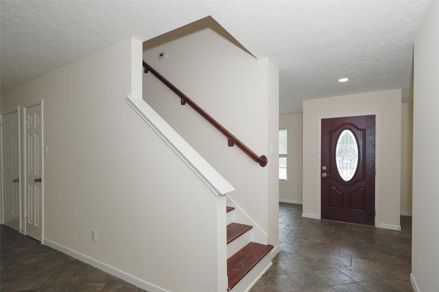 8811 Tan Oak Circle, Tomball, TX 77375