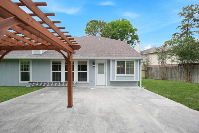 8811 Tan Oak Circle, Tomball, TX 77375