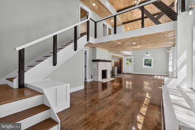 1949 DRUCK VALLEY RD, York, PA 17406
