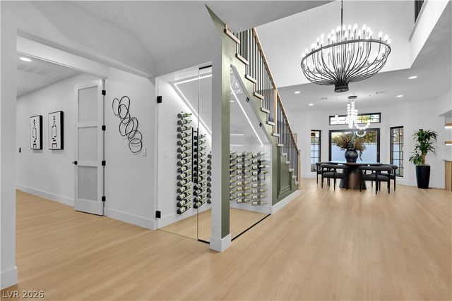 2720 Tioga Pines Circle, Las Vegas, NV 89117