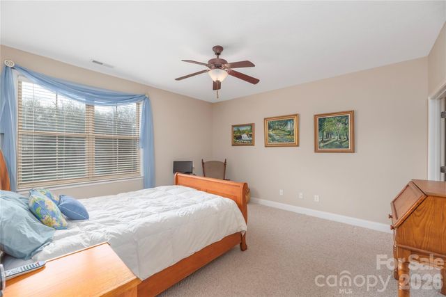 93 Outlook Circle, Swannanoa, NC 28778