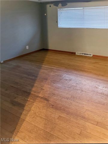 137 Clay Street, Weirton, WV 26062