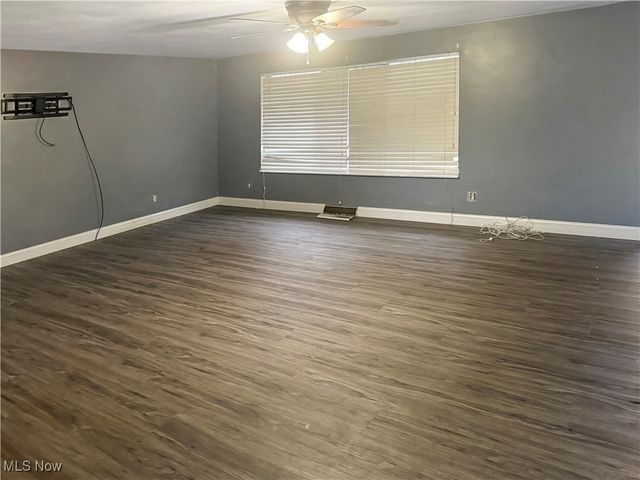 137 Clay Street, Weirton, WV 26062