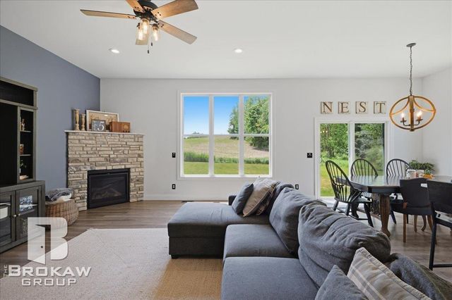 5363 Pebble Beach Dr Drive, Metamora, MI 48455