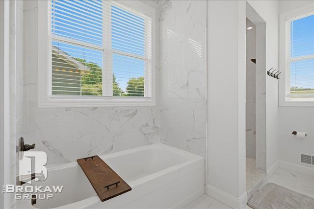 5363 Pebble Beach Dr Drive, Metamora, MI 48455