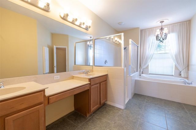 6171 PALOMINO CIRCLE, Bradenton, FL 34201