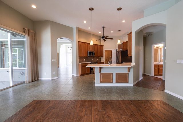 6171 PALOMINO CIRCLE, Bradenton, FL 34201