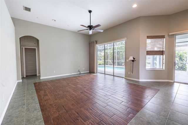 6171 PALOMINO CIRCLE, Bradenton, FL 34201