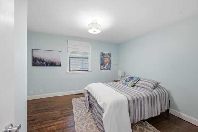 1621 14th Ave, N, Nashville, TN 37208