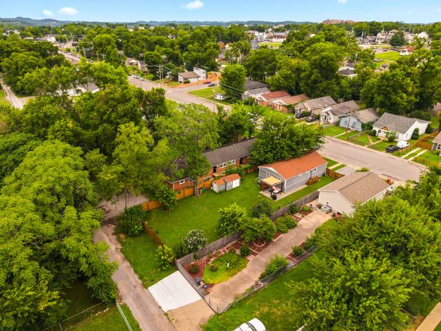 1621 14th Ave, N, Nashville, TN 37208
