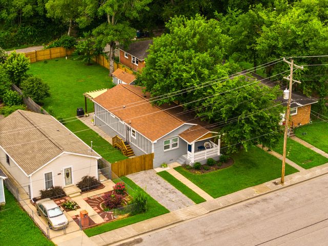 1621 14th Ave, N, Nashville, TN 37208