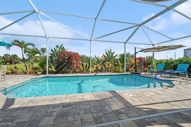 3035 Apple Blossom DR, Alva, FL 33920