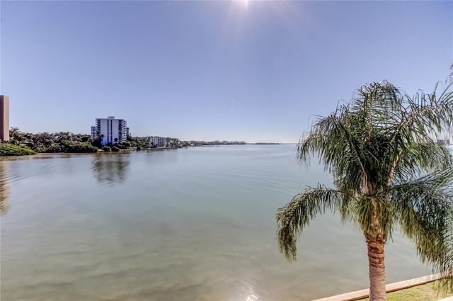 100 PIERCE STREET 305, Clearwater, FL 33756