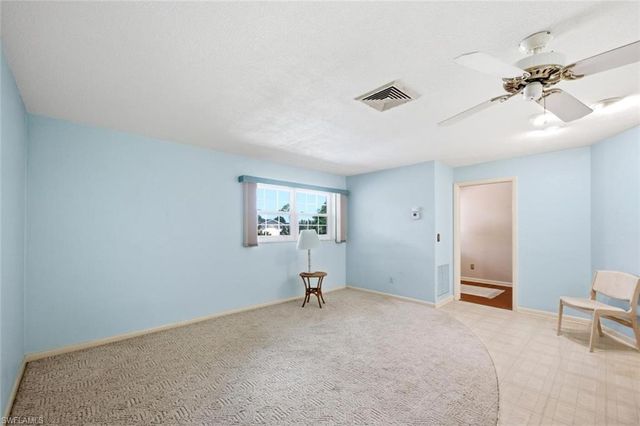 4443 Lakewood BLVD, Naples, FL 34112