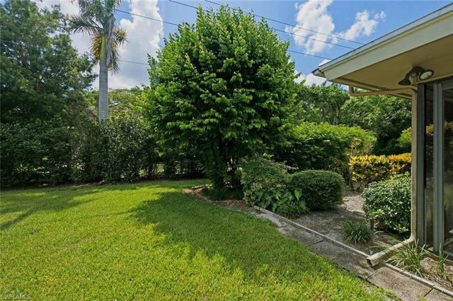 4443 Lakewood BLVD, Naples, FL 34112