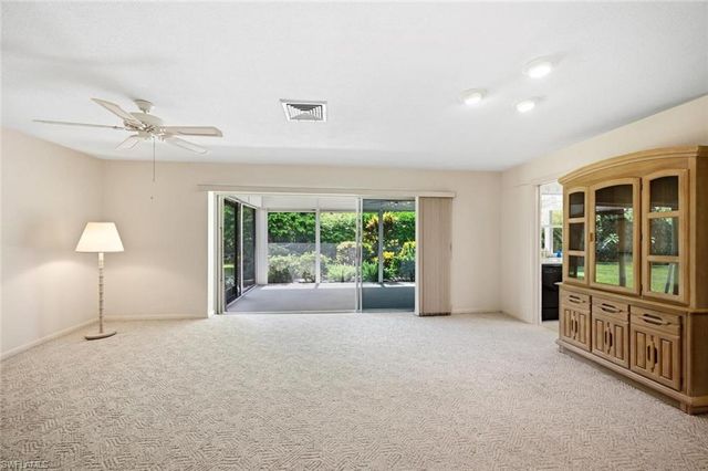 4443 Lakewood BLVD, Naples, FL 34112