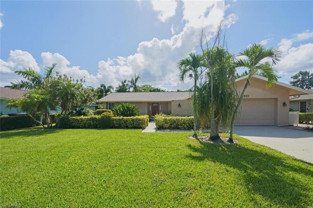 4443 Lakewood BLVD, Naples, FL 34112