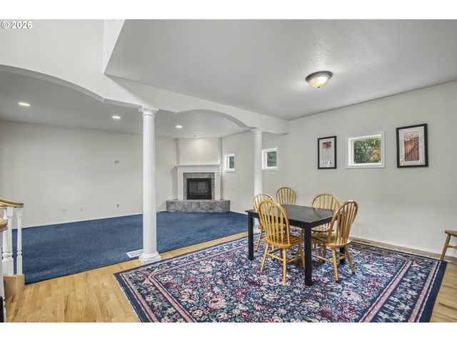 405 Ne 86TH Ave, Portland, OR 97220