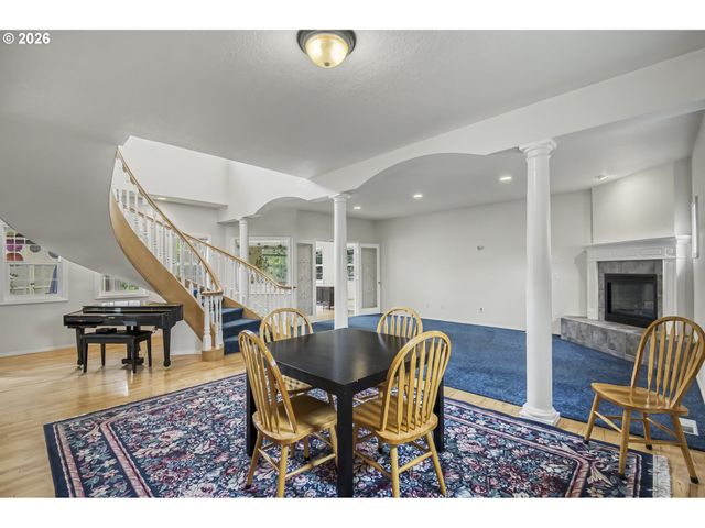 405 Ne 86TH Ave, Portland, OR 97220
