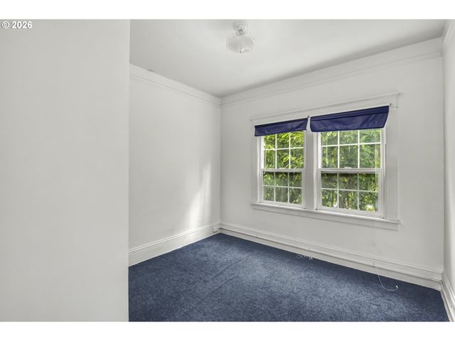 405 Ne 86TH Ave, Portland, OR 97220