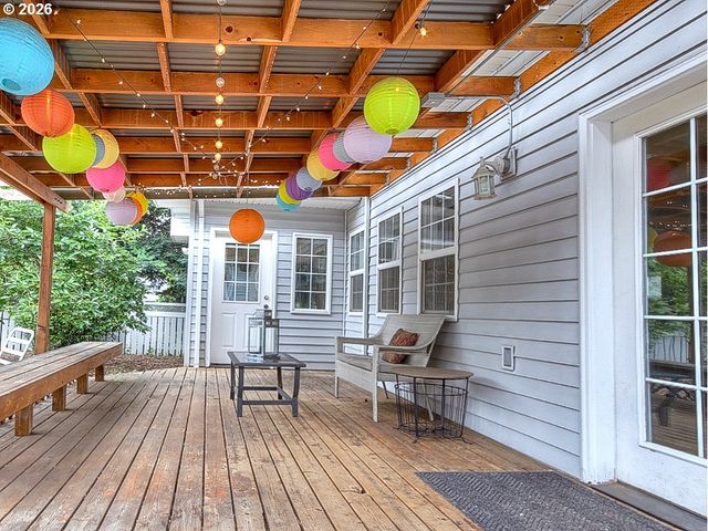 405 Ne 86TH Ave, Portland, OR 97220