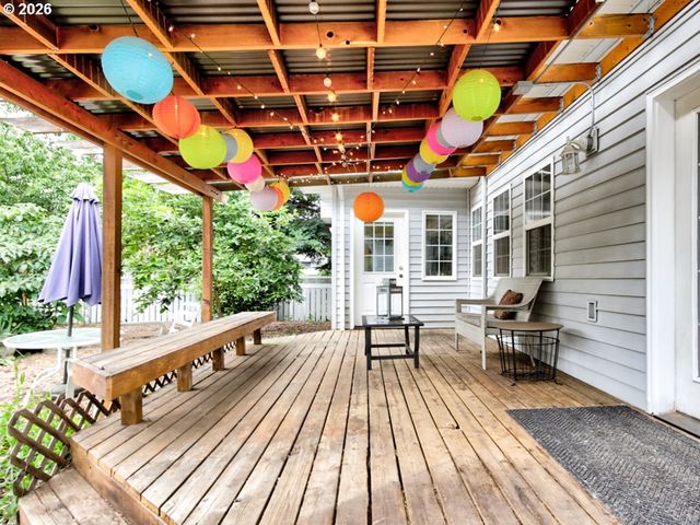 405 Ne 86TH Ave, Portland, OR 97220