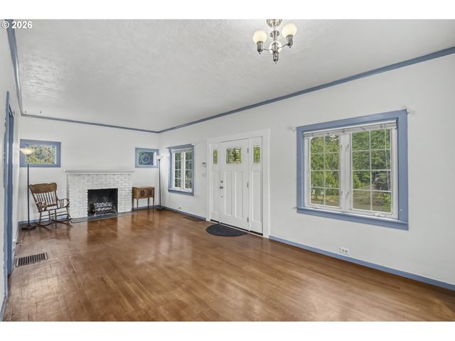 405 Ne 86TH Ave, Portland, OR 97220