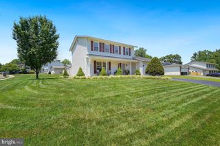 8940 TARRAGON CT, Manassas, VA 20110