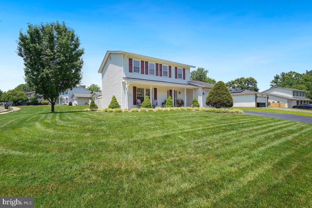 8940 TARRAGON CT, Manassas, VA 20110